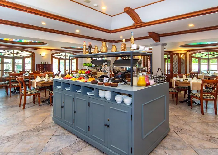Hotel Rincon De Puembo; BW Signature Collection