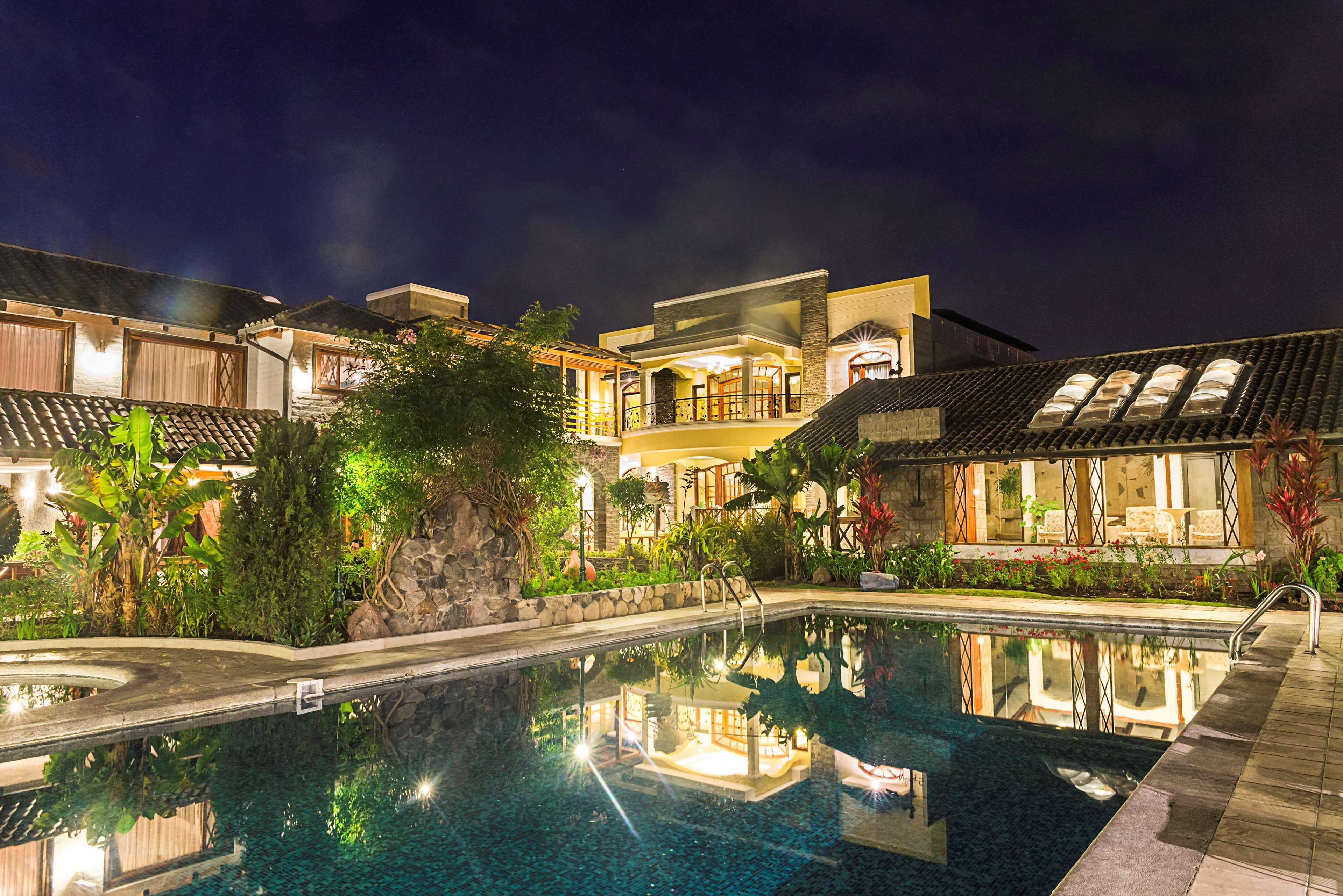 Hotel Rincon De Puembo; Bw Signature Collection 5*