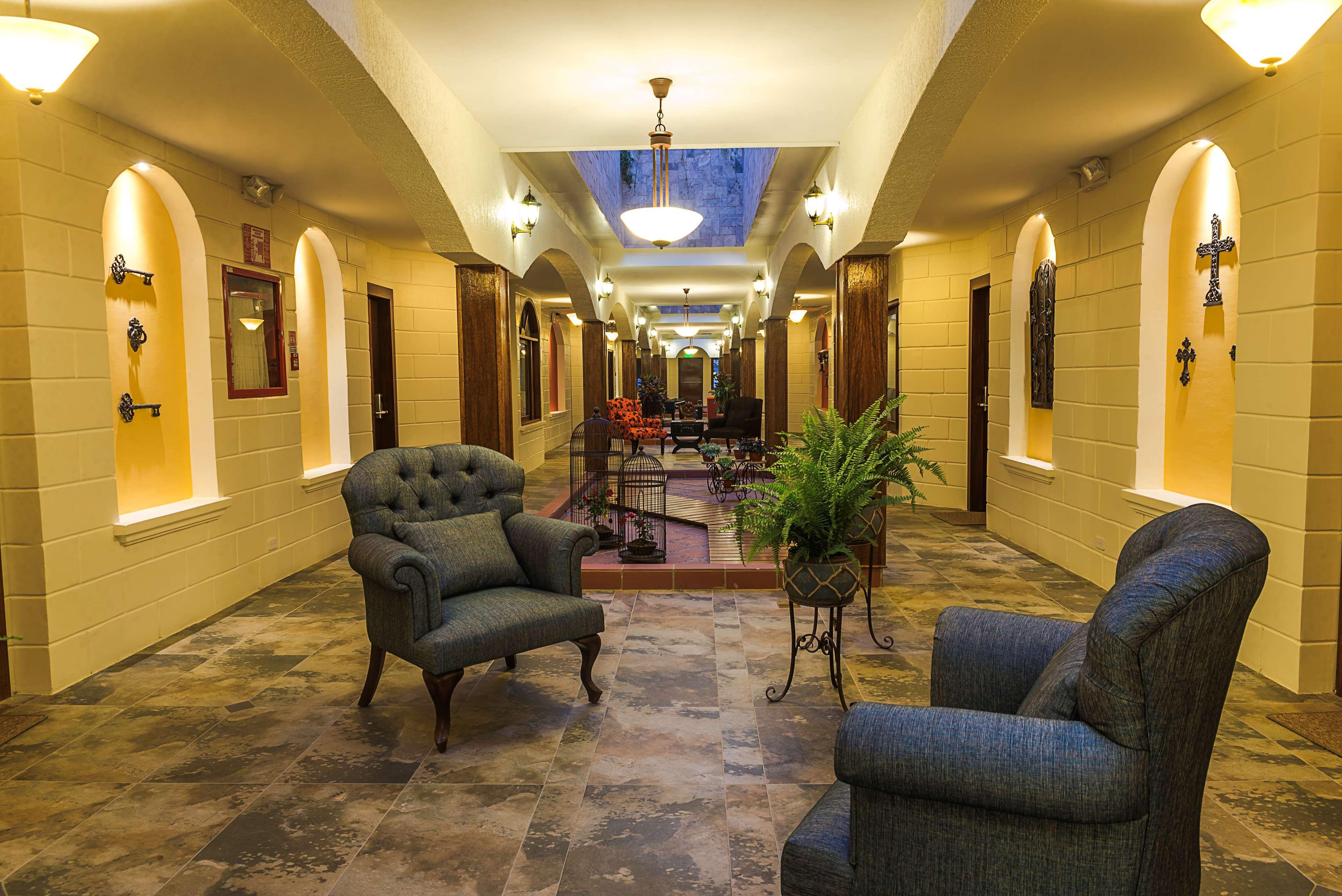Rincon De Puembo; Bw Signature Collection Hotel 5*