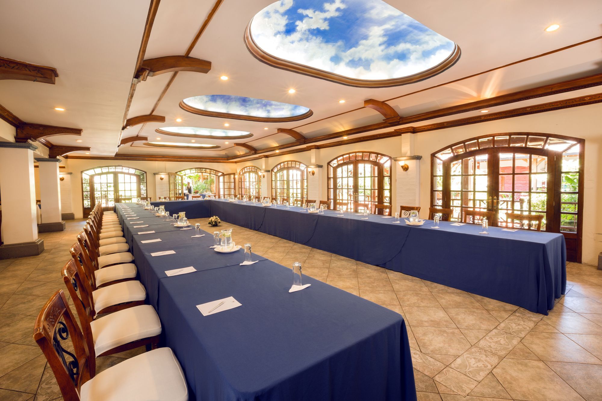 Hotel Rincon De Puembo; Bw Signature Collection 5*